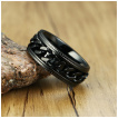 Bague homme crante en acier noir  chaine