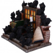 Collection de 36 figurines chats noirs avec décor maison de sorcière