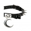 Collier choker noir  spikes et lune suspendue -  Restyle