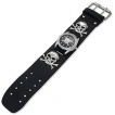 Montre gothique avec 3 têtes de morts à os croisés