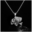 Pendentif acier poisson squelette  tte de mort humaine