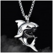 Pendentif homme acier requin provocateur