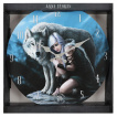 Pendule murale  femme et loup 