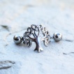 Piercing hélix à arbre de vie