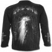 T-shirt gothique homme à manches longues à femme priant avec une croix à crane