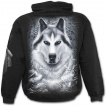 Sweat-shirt gothique homme noir à loup dans une forêt enneigée