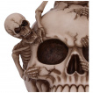 Tête de mort déco transpercée par des squelettes (17,7cm)