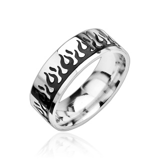 Bague acier avec flammes noires