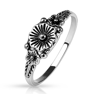 Bague femme en laiton avec composition florale  perles