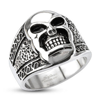 Bague homme acier  tte de mort et reliefs tribaux