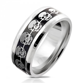 Bague homme acier frise de crnes sur fond noir