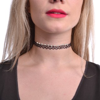 Collier ras de cou lastique en dentelle noire  perles