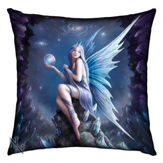 Coussin fantaisie Anne Stokes avec fe tenant l'univers