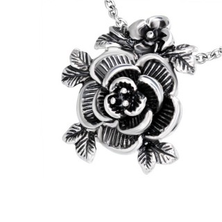 Pendentif femme acier roses  feuilles vintage