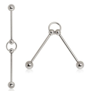 Piercing industriel  barbell connects par un anneau