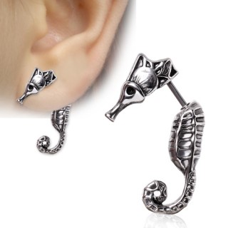 Piercing lobe oreille hippocampe