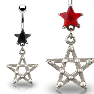 Piercing nombril gothique toile et pentagramme