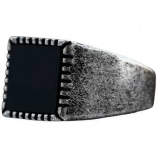 Chevali�re homme acier vieilli � pierre carr�e